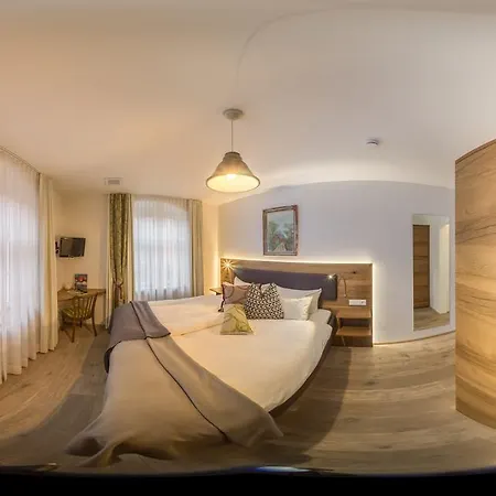 מלון Adler Oberdorf *